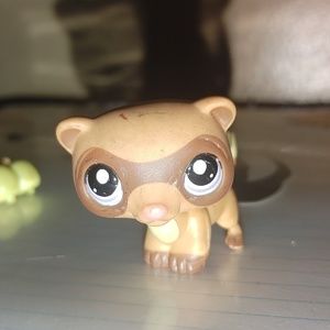 Lps (Littlest pet shop)